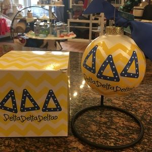 FOUR- Delta Delta Delta - Tri Delta Sorority